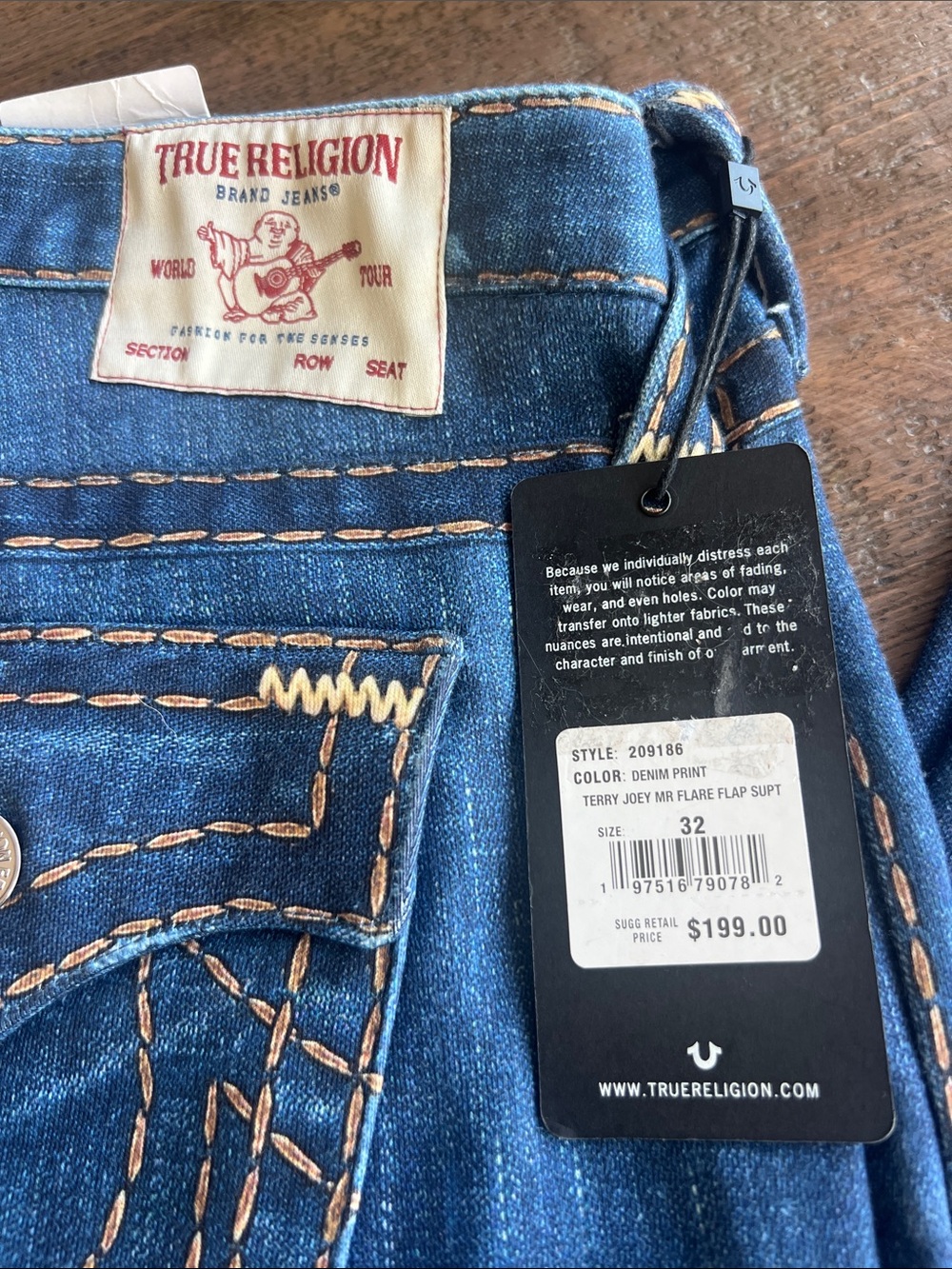 True Religion Women’s Blue Bootcut Jeans with Contrast Stitching soft stretchy - Picture 2 of 10